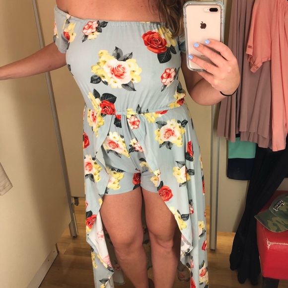 Floral romper - Picture 3 of 3